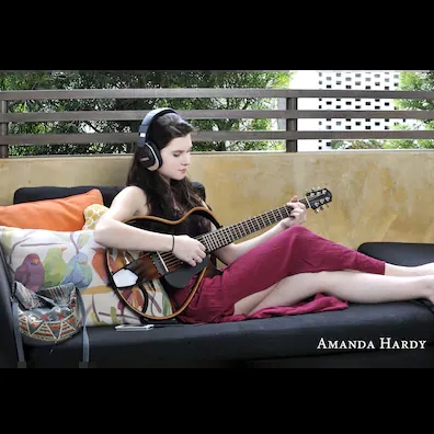 静音吉他和普通吉他的区别是什么,雅马哈静音吉他和全弹吉他哪个好