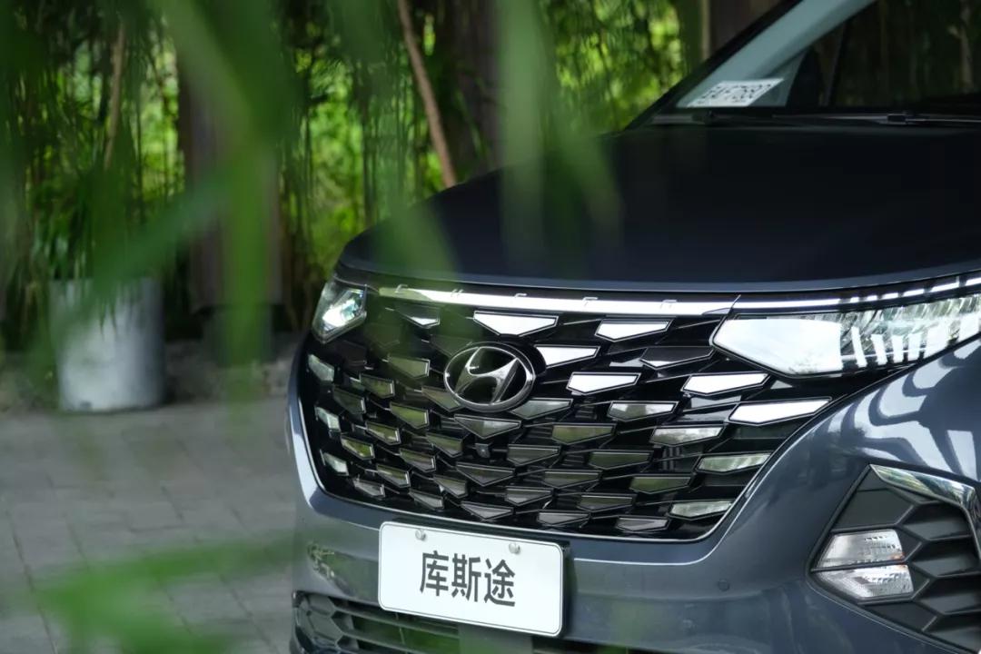 北京现代库斯途2024款落地价,现代库斯途2.0t7座实际油耗