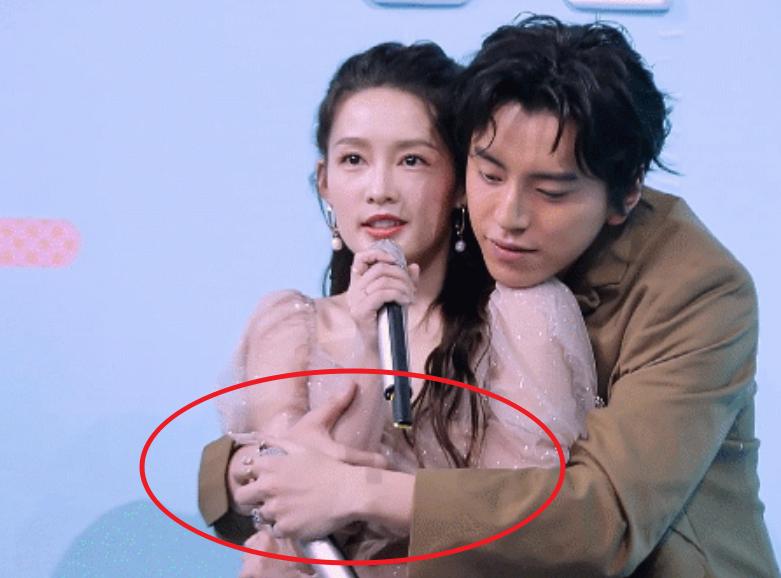 男星假戏女明星有多无奈,娱乐圈内幕爆料男明星