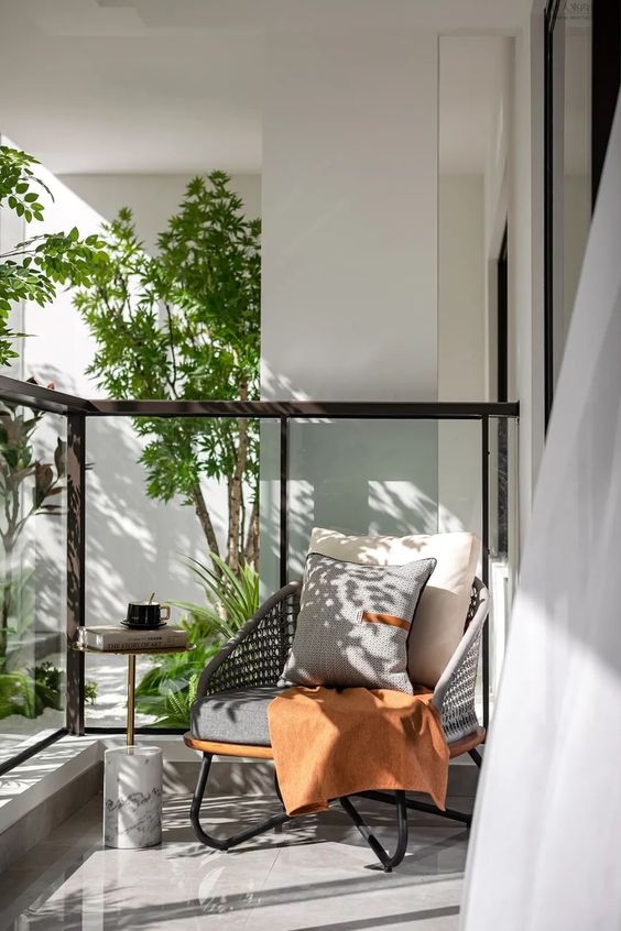 封不开窗阳台,不封闭阳台有必要封吗