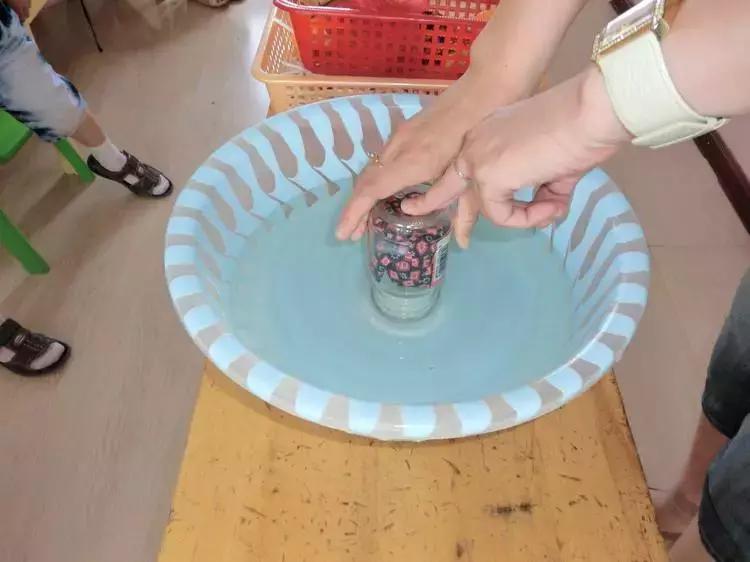 幼儿园100个科学小实验视频,幼儿园必做的100种小实验