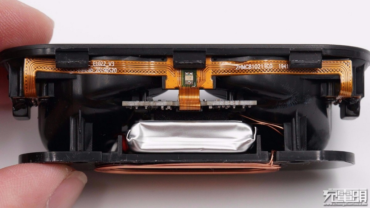 周杰伦同款万魔耳机,周杰伦万魔蓝牙耳机怎么降噪