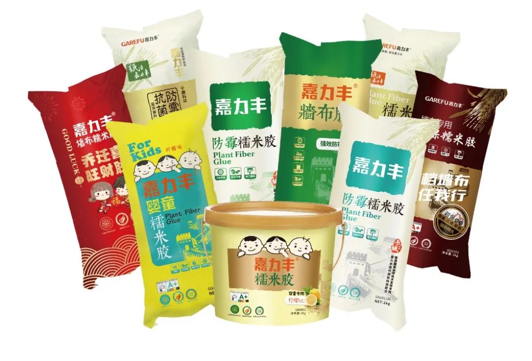 施工时候墙布分层了怎么办,墙布溢胶原因及处理