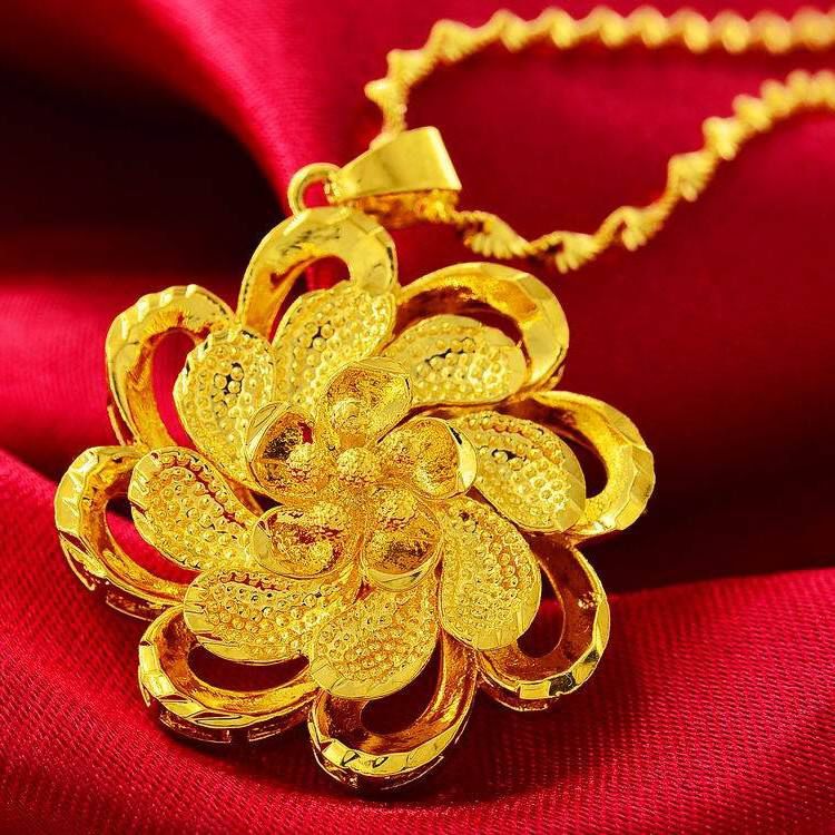 饰品18k金和14k金哪个好看,周大福18k项链和22k项链有什么区别