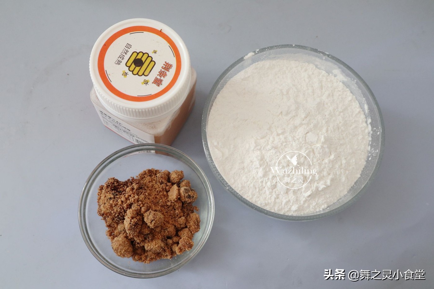 怎么做正宗的长沙糖油粑粑,糖油粑粑长沙传统小吃软糯香甜