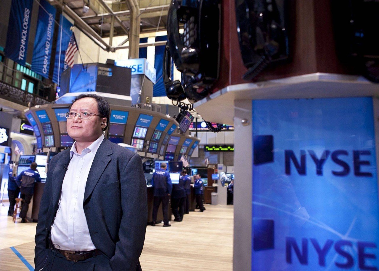 以前的人人网怎么盈利,人人网被谁收购了