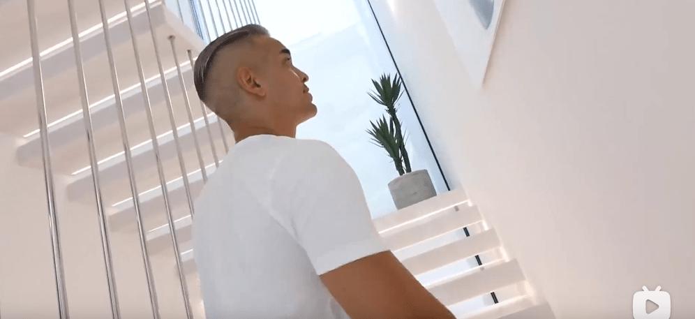 迪拜小哥豪宅,迪拜土豪哥卖劳斯莱斯