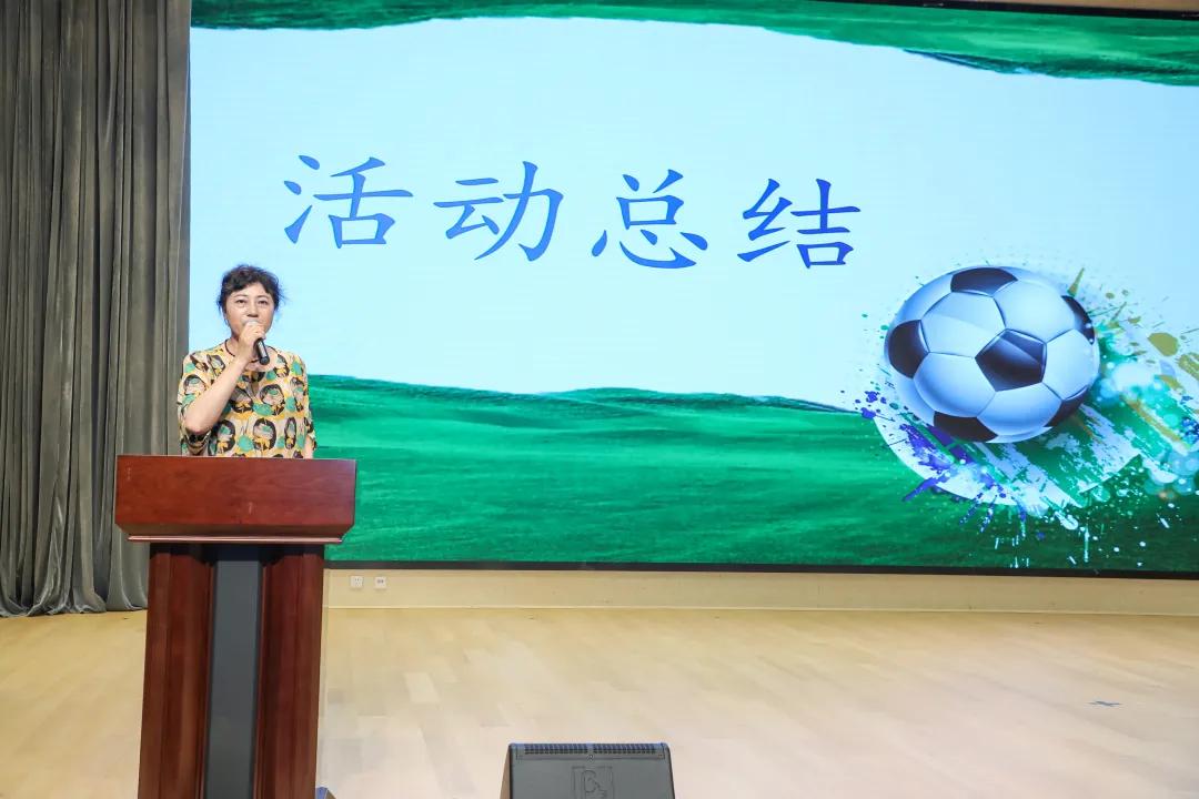 南京立贤小学成功举办南京市小学体育教学研讨活动