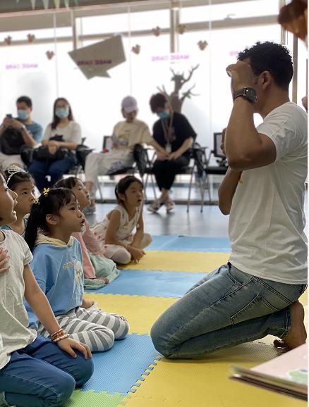 魔力耳朵在线英语启蒙教育,魔力耳朵少儿英语上课