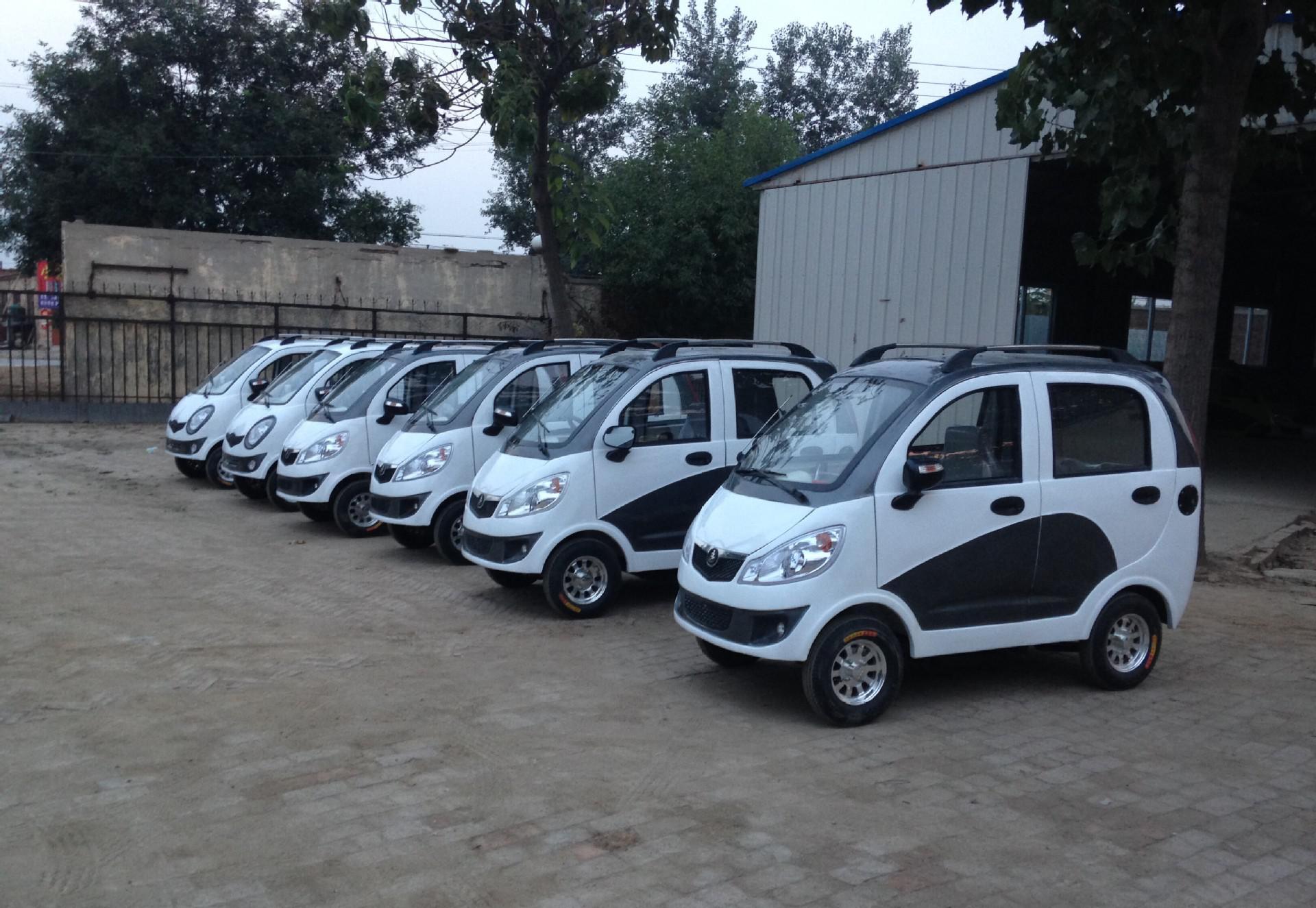 c1证能开老年四轮代步车吗,有c1驾照可以开老年三轮代步车吗