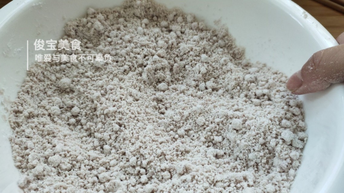 老东北美食教你蒸米糕,蜜豆蒸米糕怎么做好吃