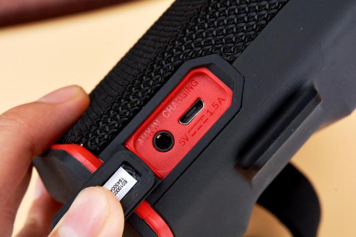 teufel德斐尔小魔盒蓝牙音响,德斐尔小魔盒对比bosemini