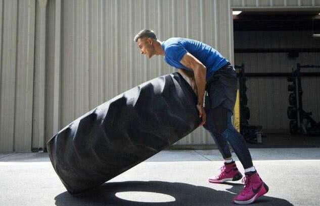 姚明和c罗哪个厉害,c罗与姚明