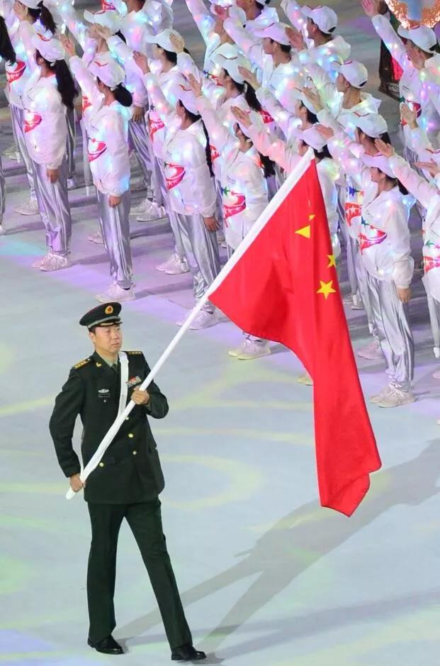 军运会中国八一女排战巴西女排,八一女排备战2019军运会