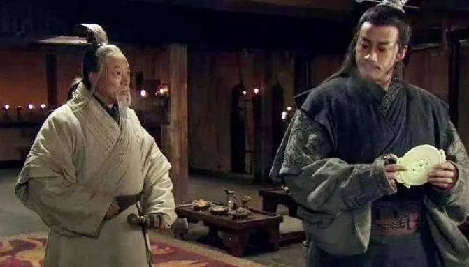 项羽与范增是如何被离间的,范增怎么评价项羽谋士