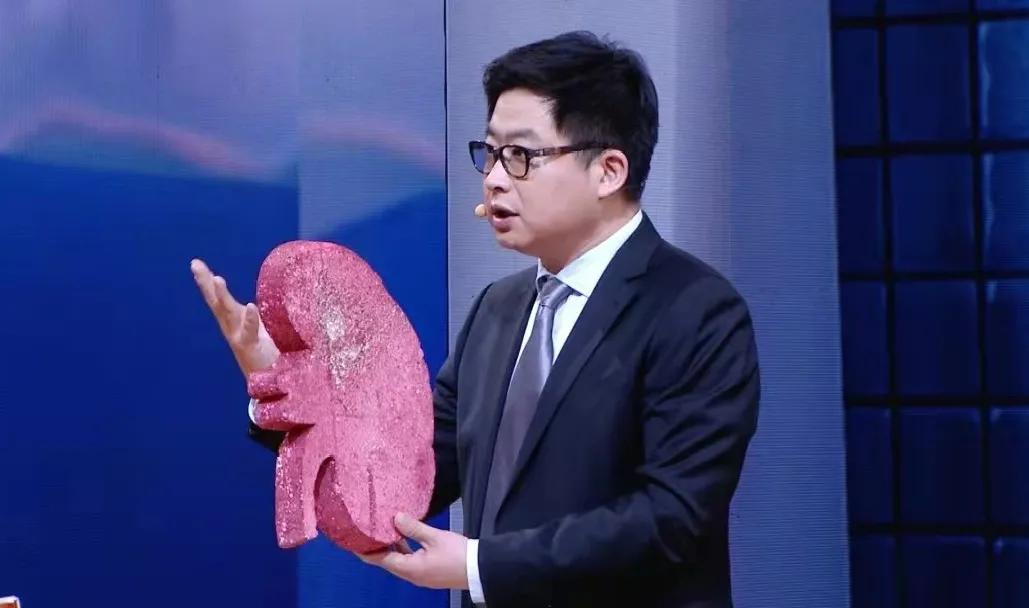 运动以后脸青口唇白,运动完脸红和脸白的人谁更健康