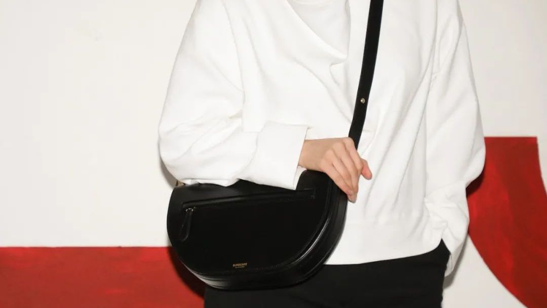 大牌burberry的包包,大牌但是又不是很贵的包包