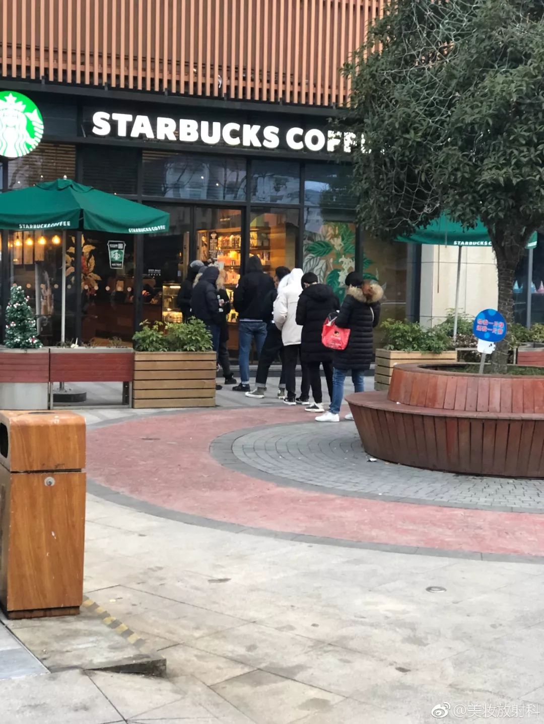 年度大戏《我为杯子狂》开演请主演们做好准备