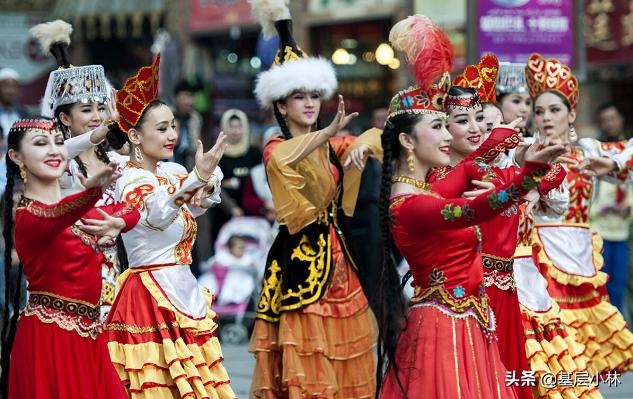 90后女空姐生活,空姐的工资究竟有多高