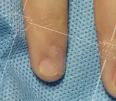 美甲怎么对指甲伤害小,长期美甲怎么保护指甲