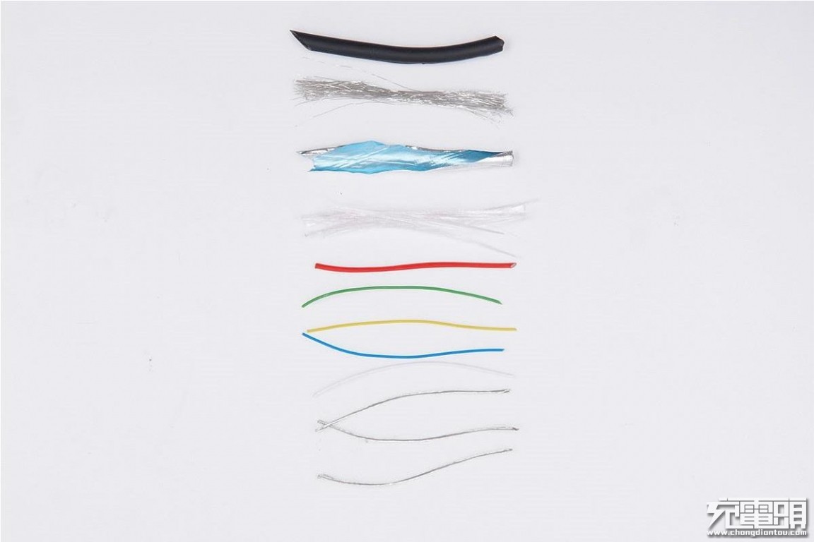 三星无线充电器拆解15年生产的,samsung原装usb快充充电器