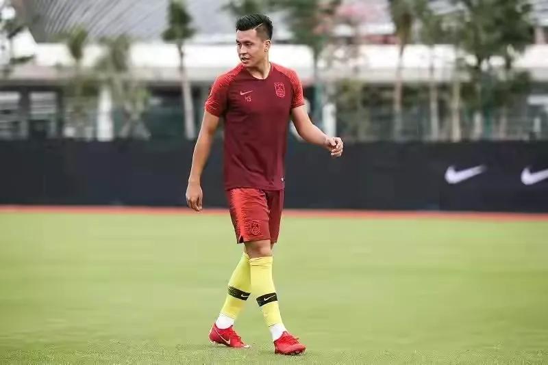 中国足球的一片净土,新疆中国足球最后一块净土