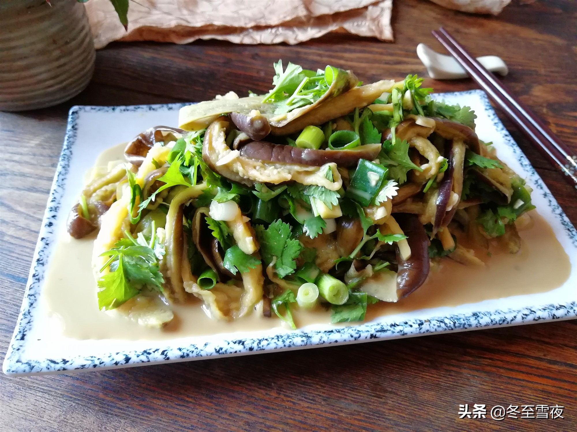 凉菜做法简单容易学，分享15道凉菜做法，过年餐桌上非常受欢迎