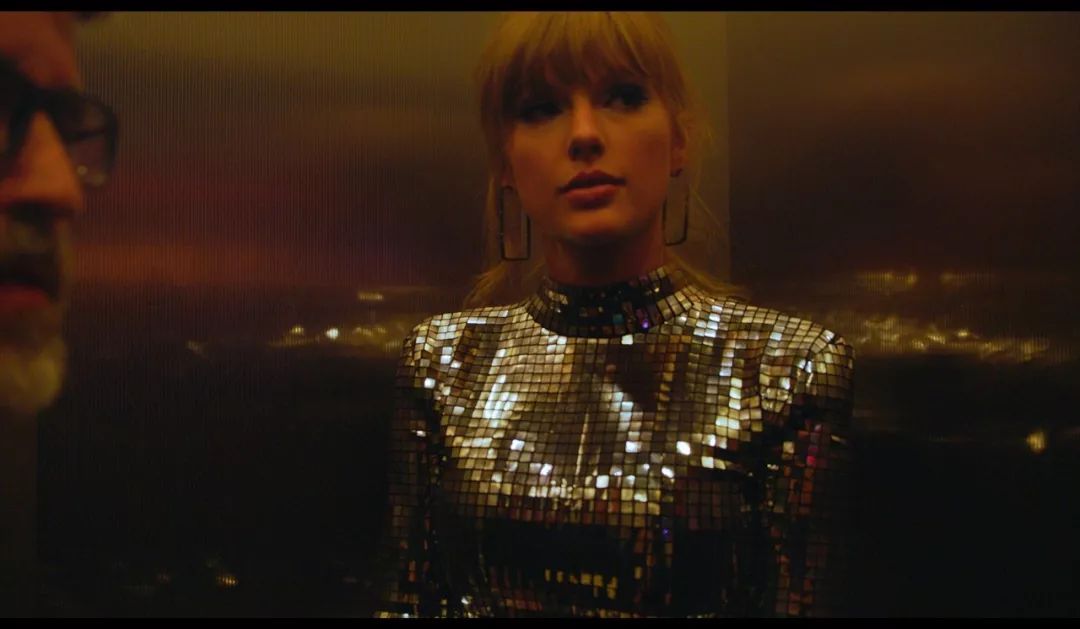 2万人打了5星，看完这部纪录片，才明白她为什么是美国顶级流量