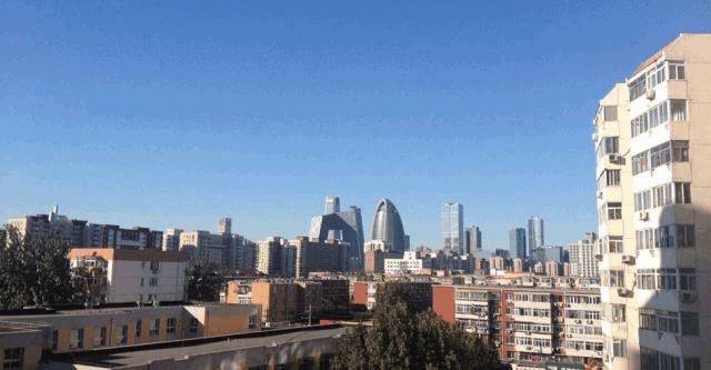 千万别低估雾霾的危害！你以为平时戴的口罩有用？天真！