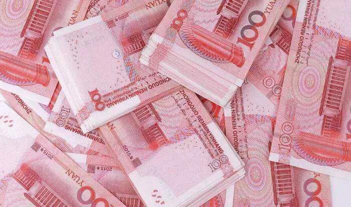 坚信让你飞的更高,得意时保持清醒失意时保持坚定