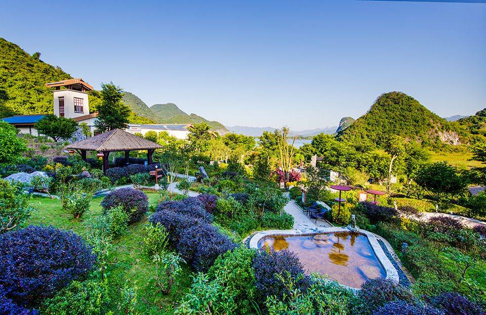 清远宝晶宫天鹅湖温泉酒店,清远顶级豪华酒店