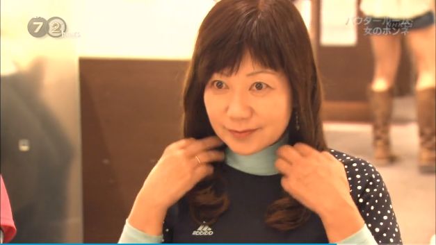 日本车站内的共享化妆室，提供各类化妆品！便利素颜赶车女性