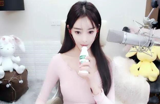 YY女主播事件,被封了的yy老牌女主播