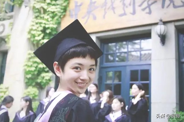 突围女角色,突围演员主角