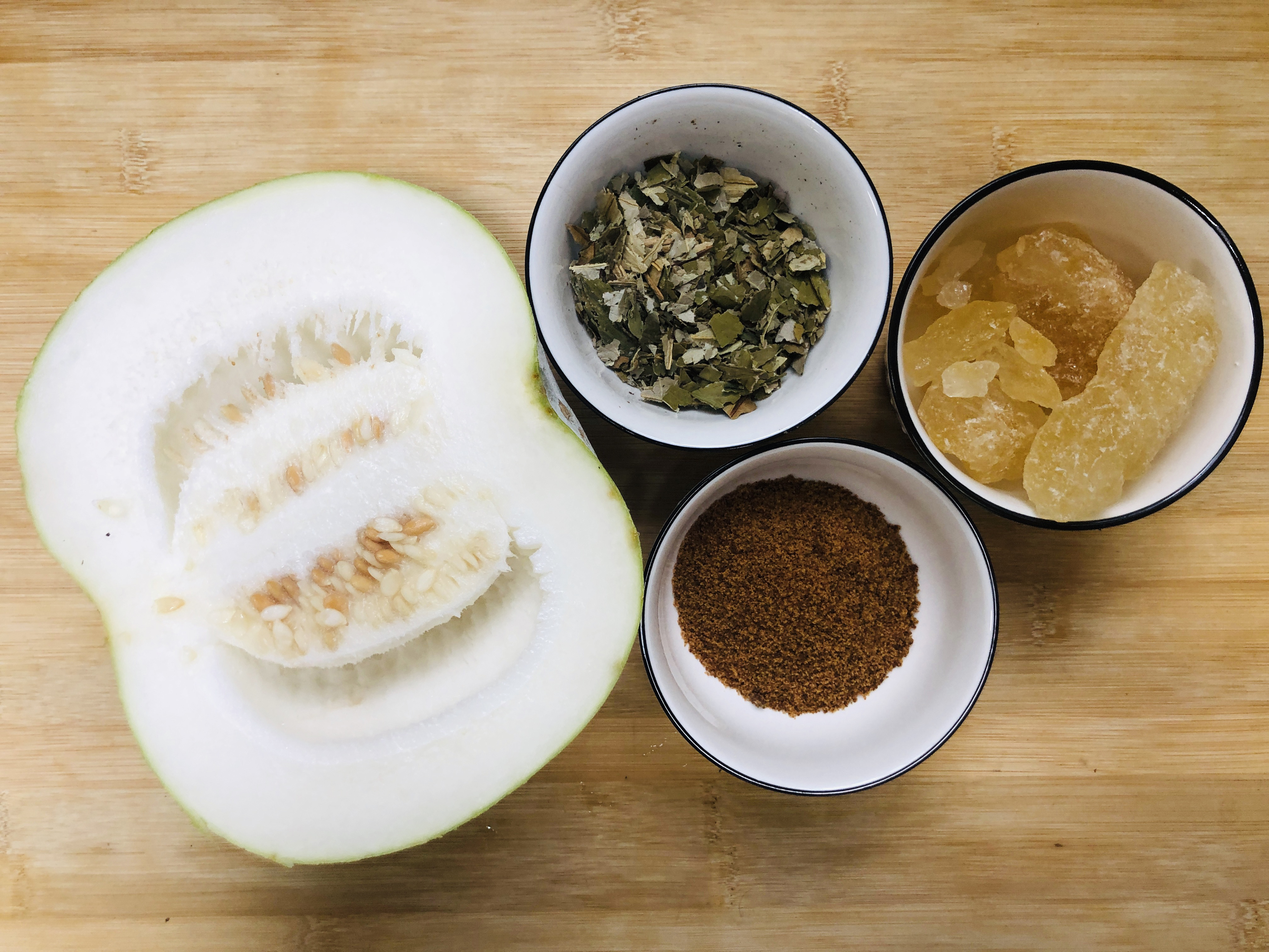 秋冬天可以喝冬瓜荷叶茶吗,冬瓜荷叶茶给夏日来一份清凉