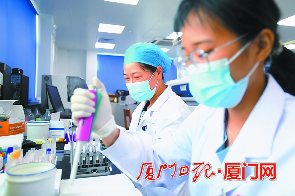 *党**建引领聚合力发展再上新台阶厦大附一思明院区多措并举，4月至9月业务量超历史峰值，赢得患者好口碑