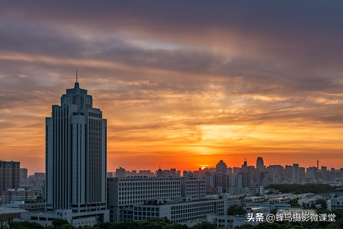 松下s1r与索尼a7r4买哪个好,松下微单s1r详细介绍