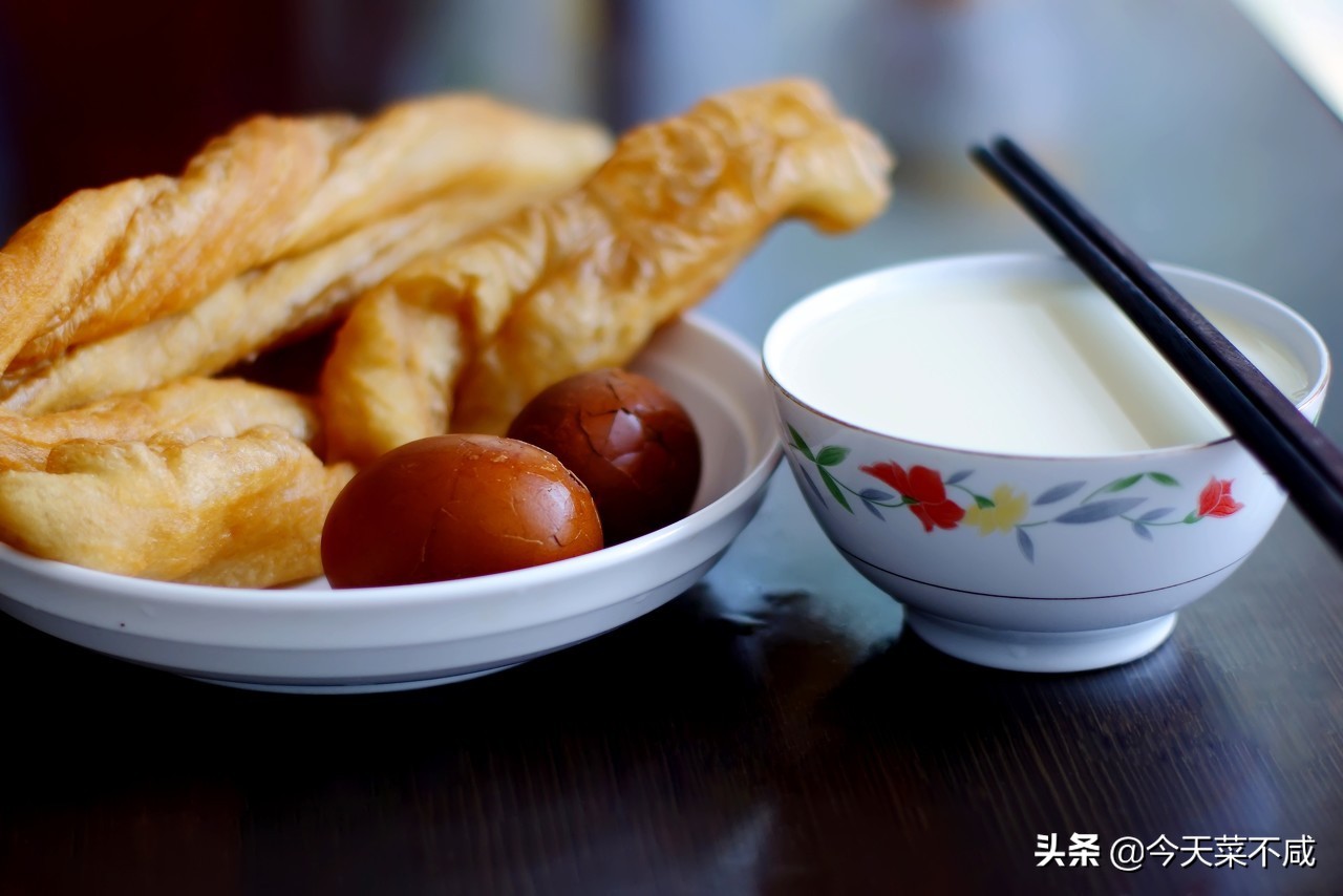 早餐豆浆加什么又营养又帮助消化,早餐豆浆全家最佳配方大全