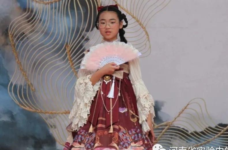 省实验中学思达外国语小学举行庆祝“六一”儿童节校园艺术展演