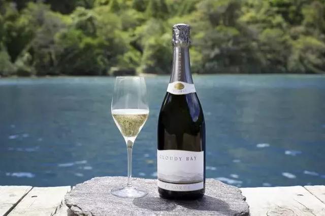 起泡酒的10大问题,起泡酒的正确开启方法