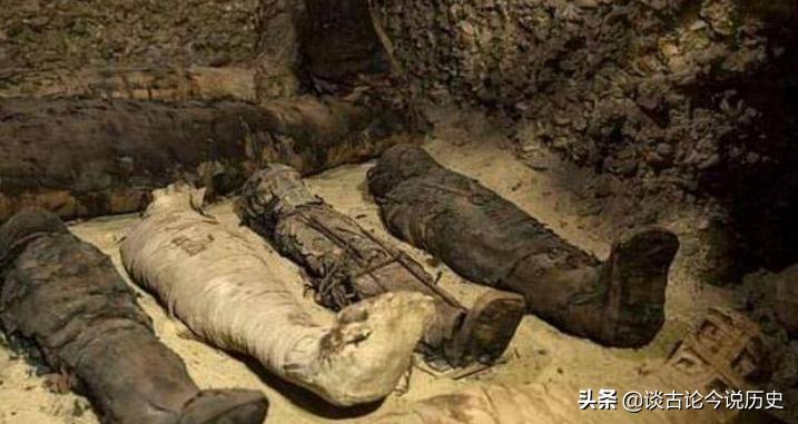 中国考古挖掘出几个干尸,湖北挖出千年不腐男尸