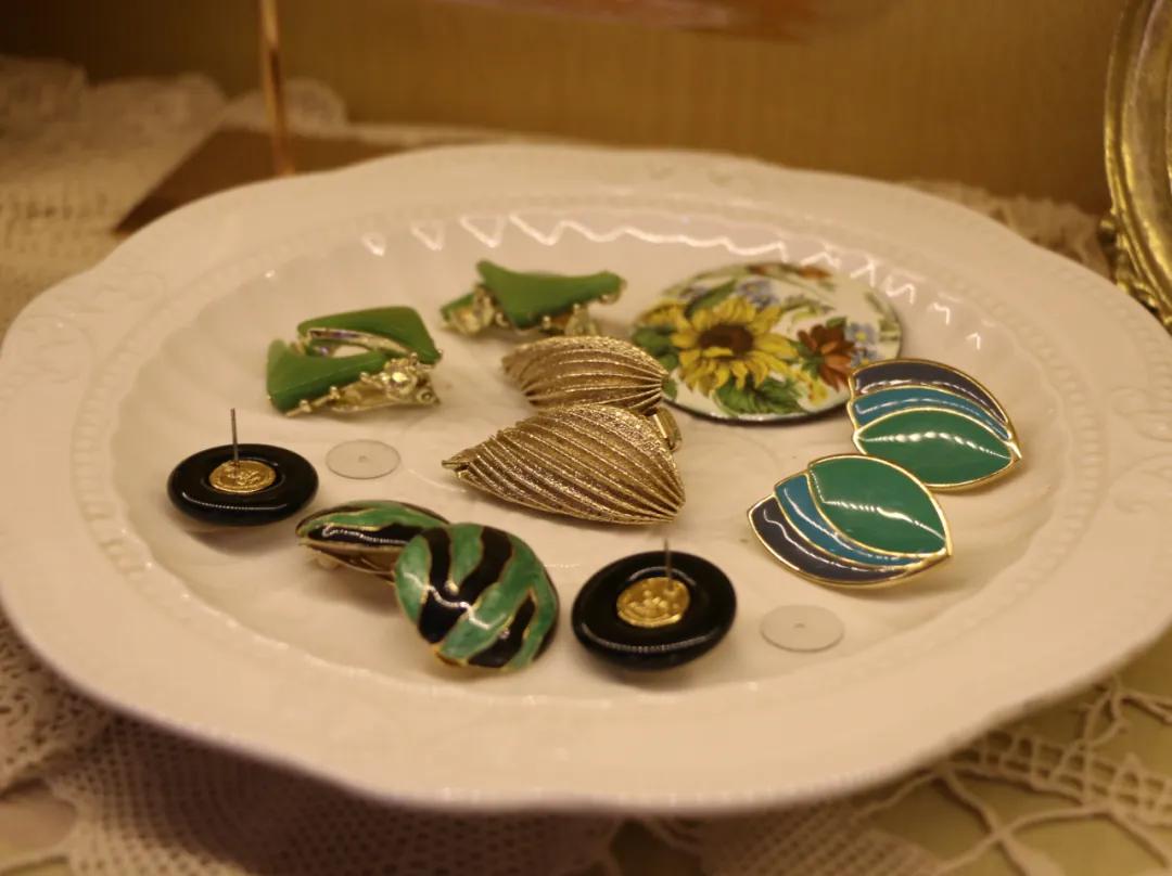 千元guccilv店,一万元买lv还是gucci