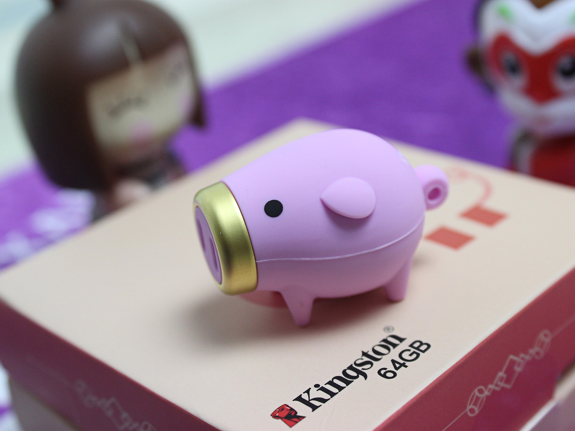 我不是佩奇,金士顿64G猪年生肖U盘悄悄萌到身边