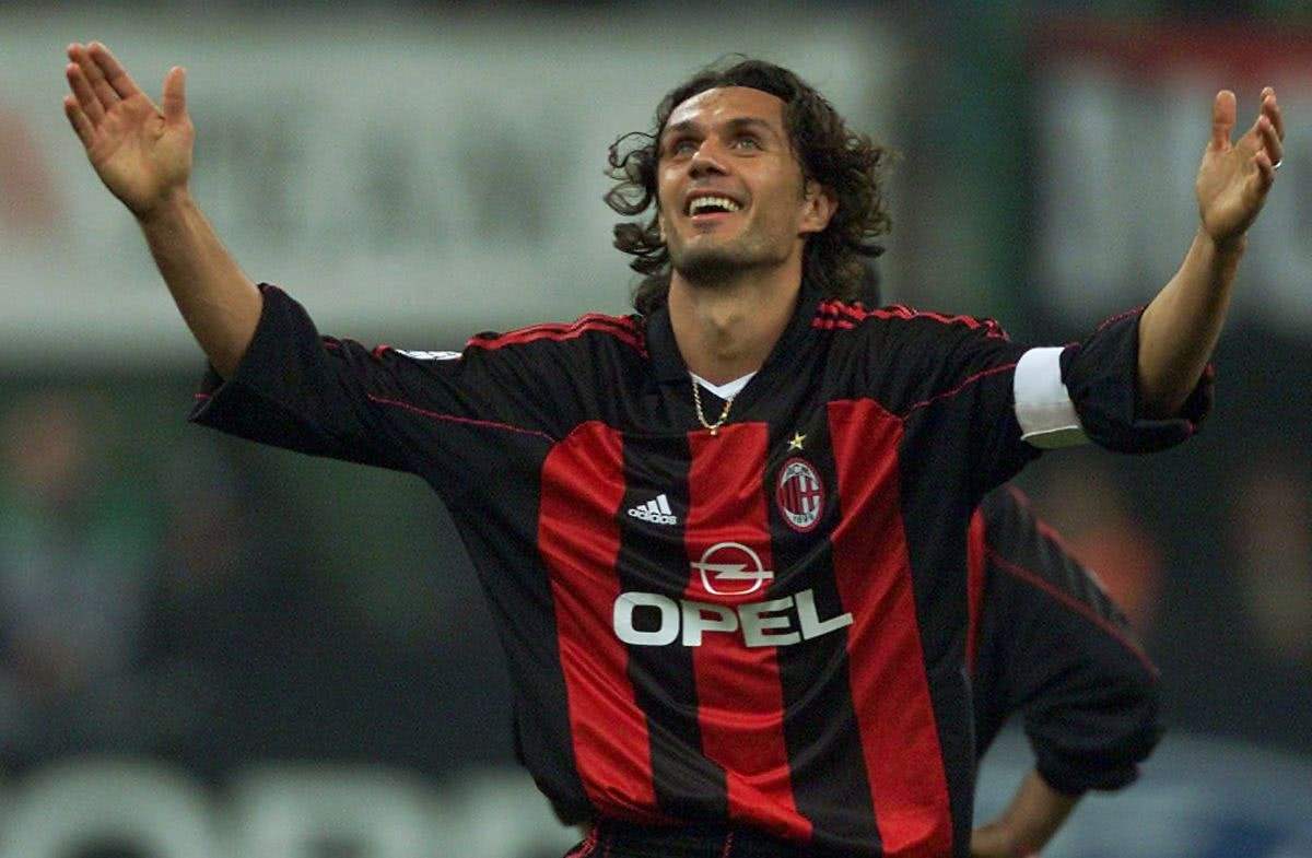 天下足球球星退役经典文案,天下足球致敬传奇经典文案合集