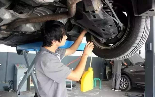 为啥大家都讨厌4s店,为何很多人都讨厌4s店