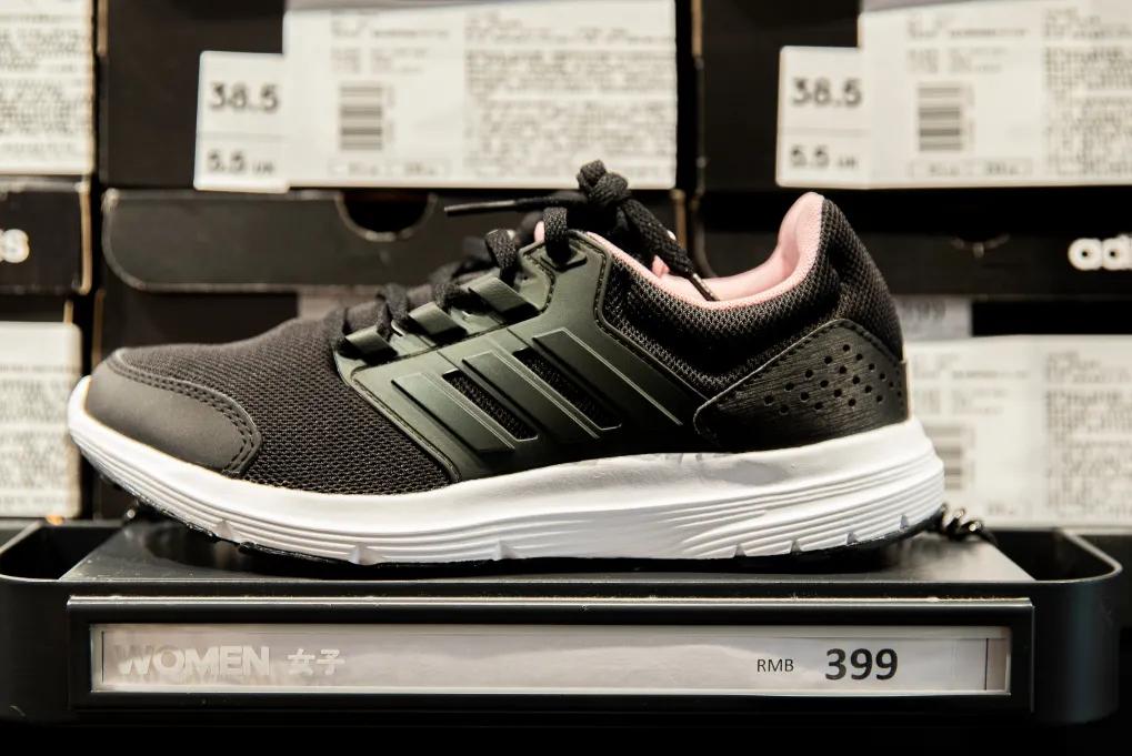 用不着加群拼团！来罗马春天奥莱，做真正的气质名媛