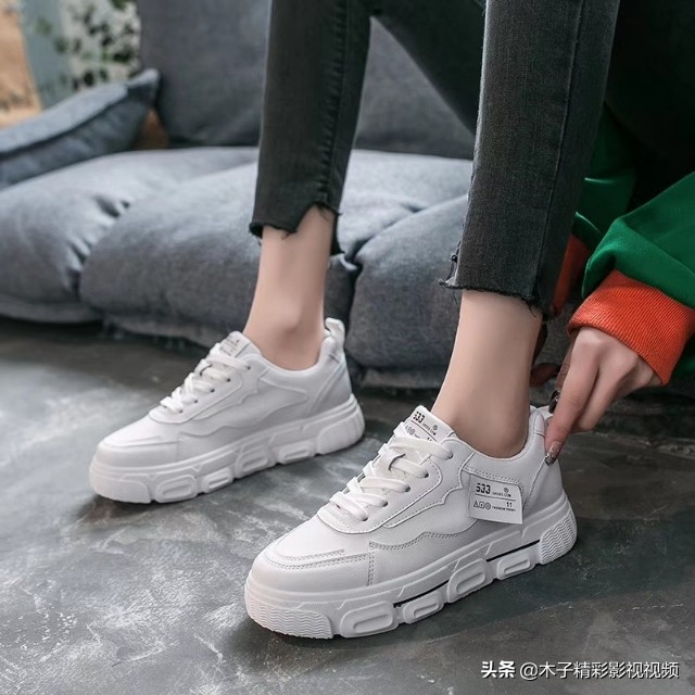 小白板鞋女拼色厚底休闲运动潮鞋,春季厚底小白鞋女款爆款休闲板鞋