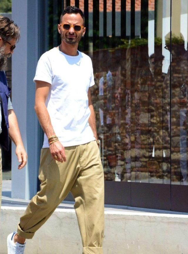 潮男怎么选择白色t恤,男士白t恤怎么穿不透