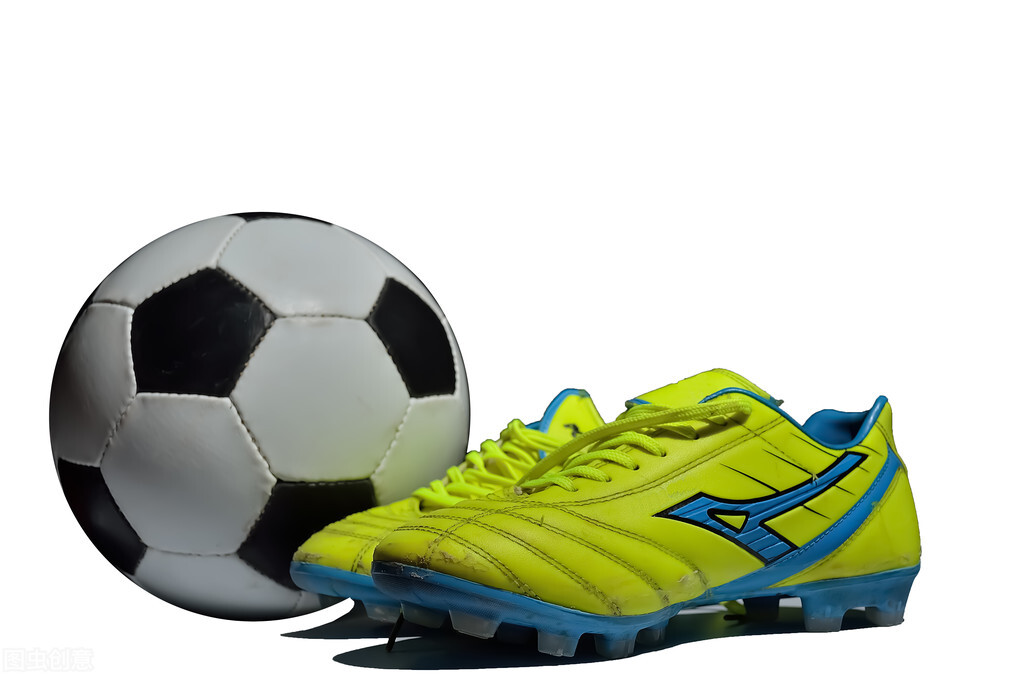 冬天踢球怎么避免受伤,科学足球训练