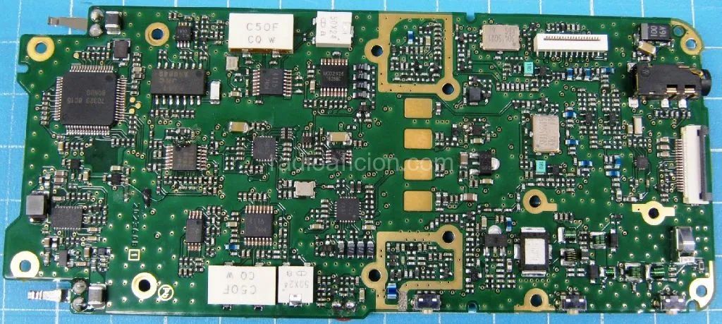 可漂浮海面6W*用军**级数字VHF/GPS对讲机​新品HX890